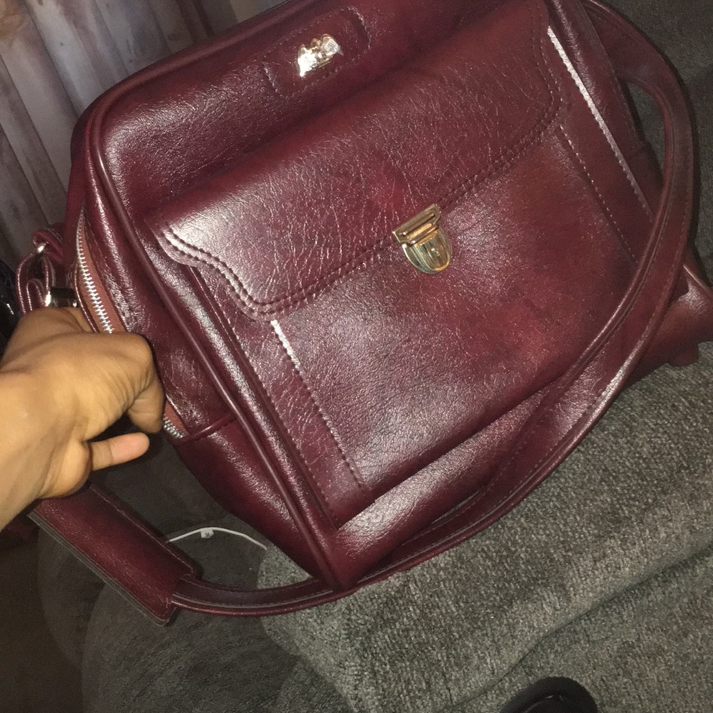 A American Eagle bag for women